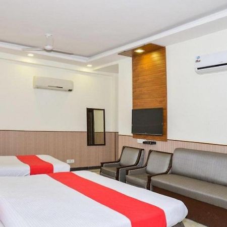 Hotel Shanti House New Delhi Karnail Singh Stadium Gate No 1 외부 사진
