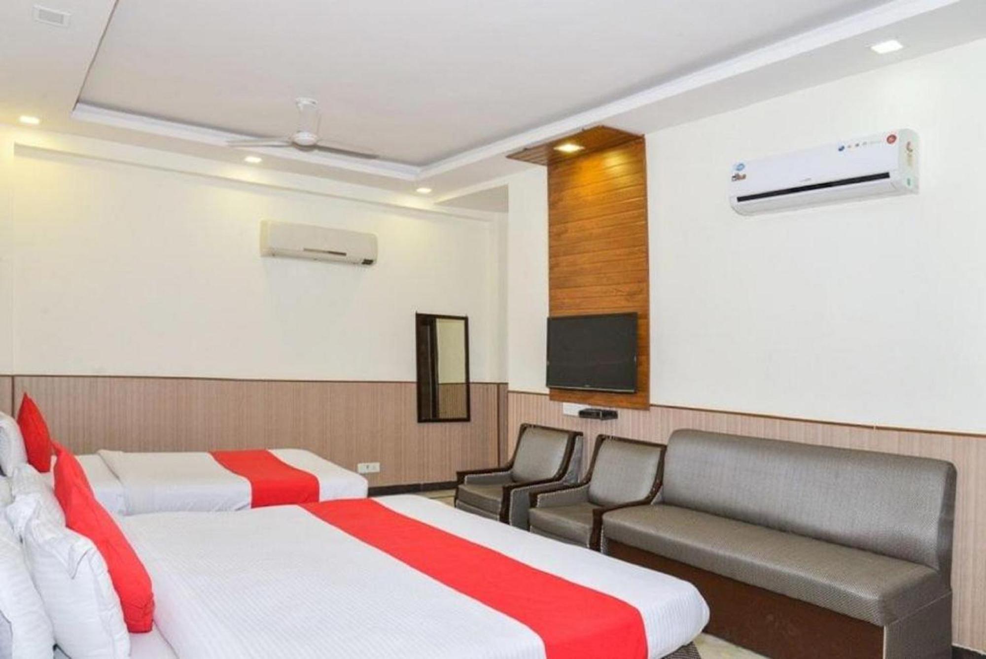 Hotel Shanti House New Delhi Karnail Singh Stadium Gate No 1 외부 사진