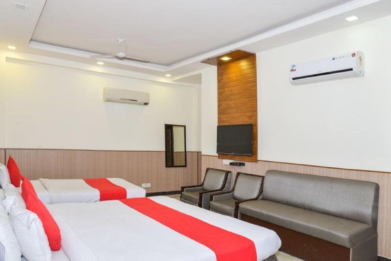Hotel Shanti House New Delhi Karnail Singh Stadium Gate No 1 외부 사진
