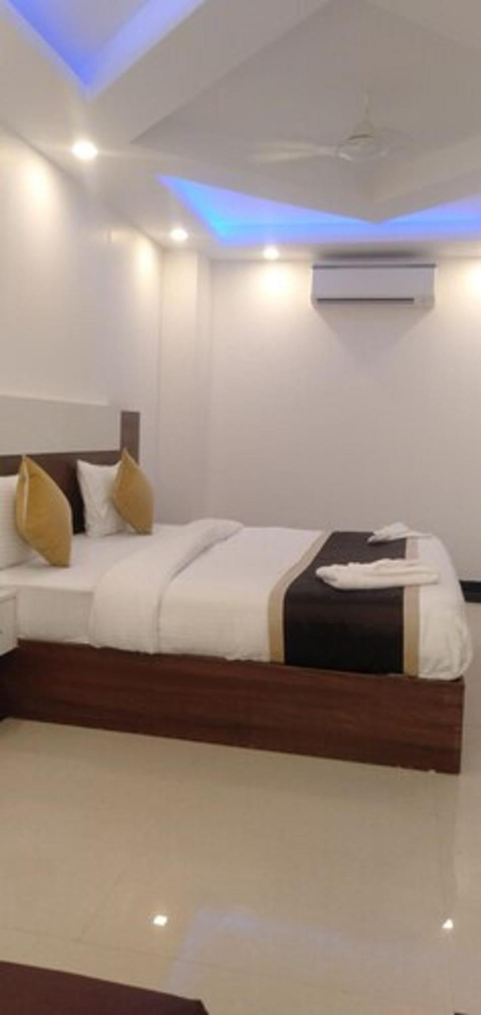 Hotel Shanti House New Delhi Karnail Singh Stadium Gate No 1 외부 사진