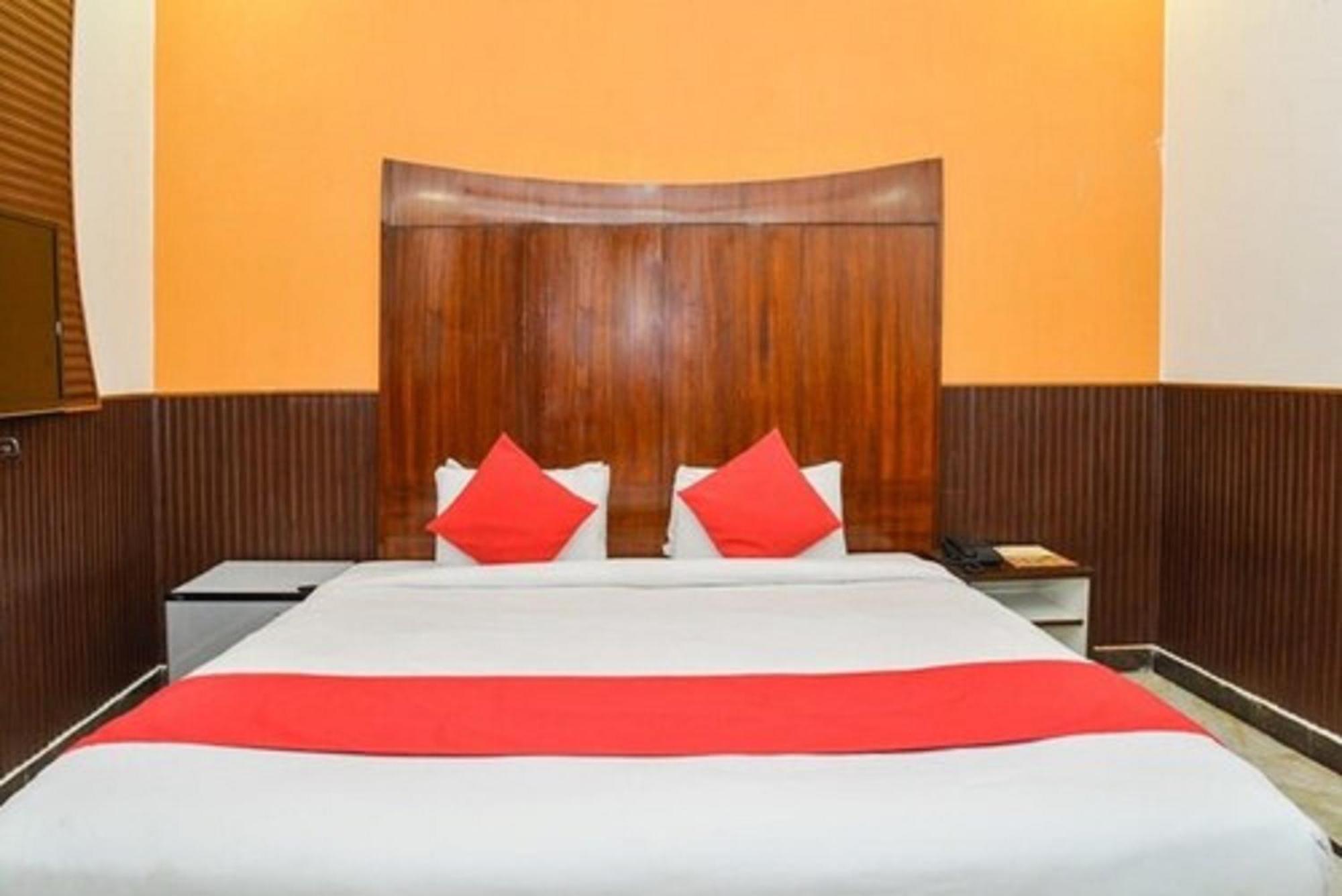 Hotel Shanti House New Delhi Karnail Singh Stadium Gate No 1 외부 사진