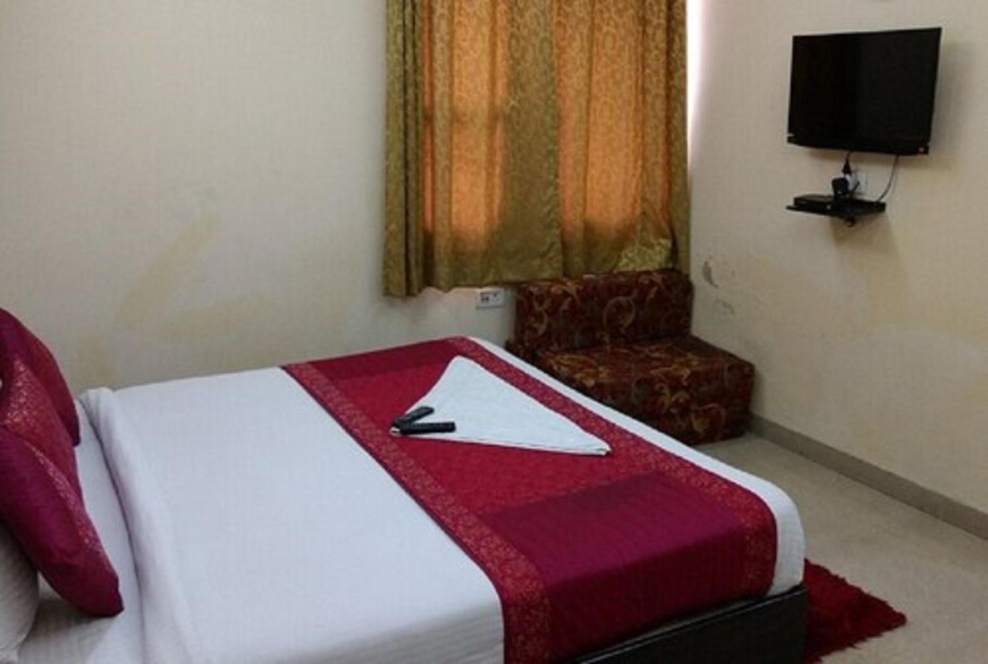 Hotel Shanti House New Delhi Karnail Singh Stadium Gate No 1 외부 사진