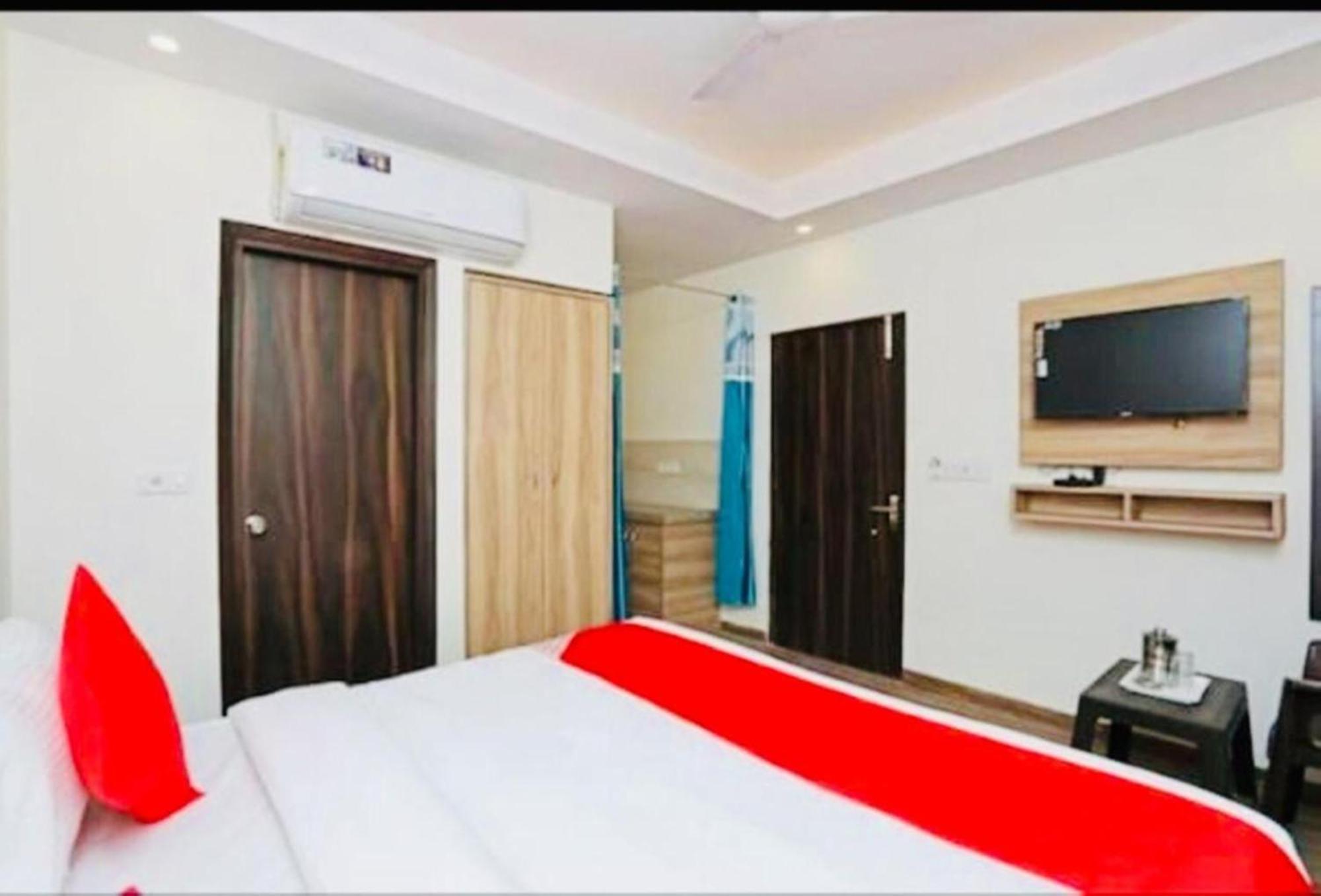 Hotel Shanti House New Delhi Karnail Singh Stadium Gate No 1 외부 사진